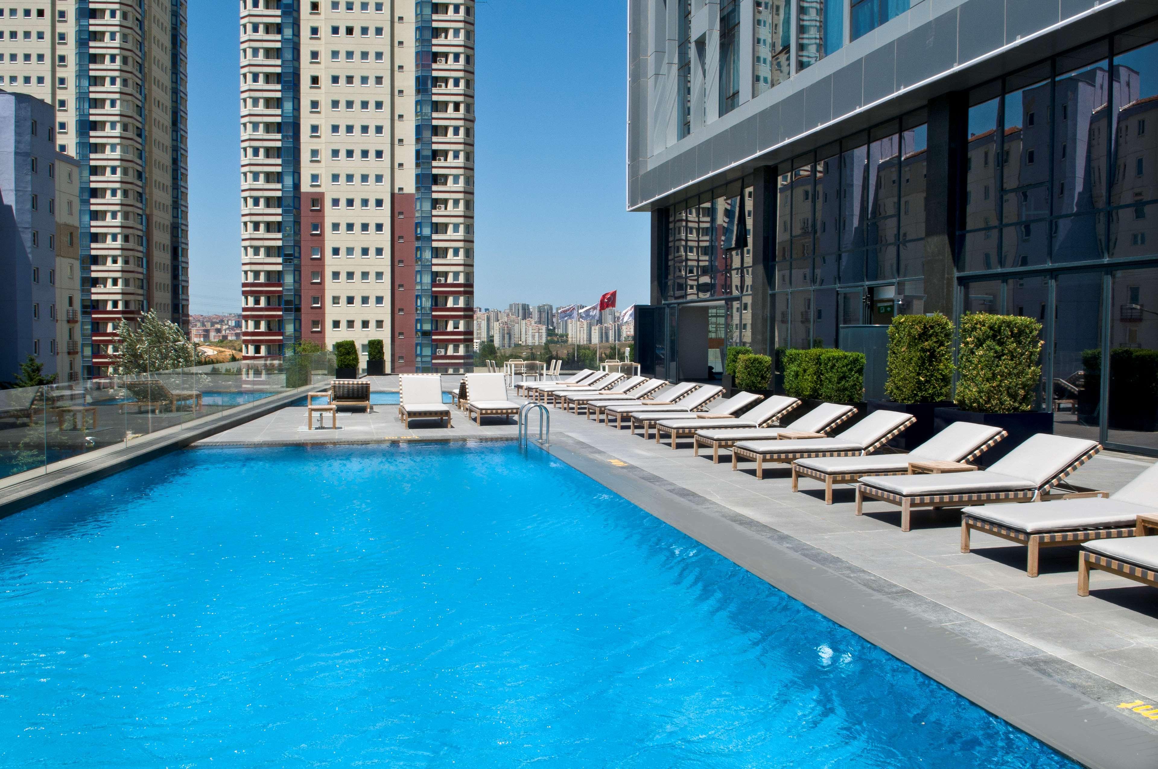 Radisson Blu Hotel Istanbul Asia Экстерьер фото